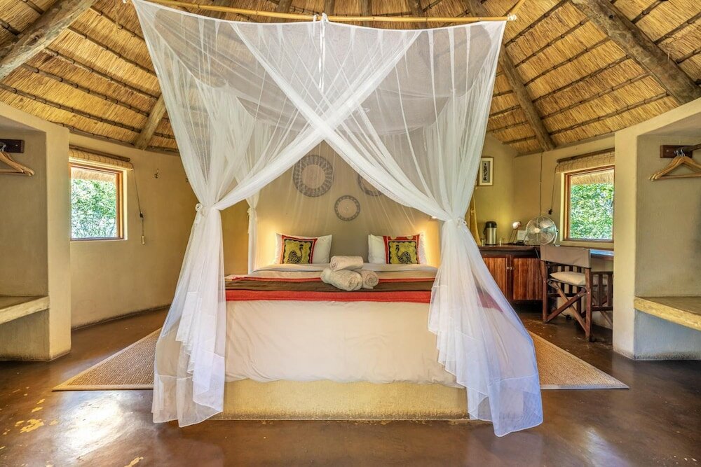 Фото Umlani Bushcamp - Lodge