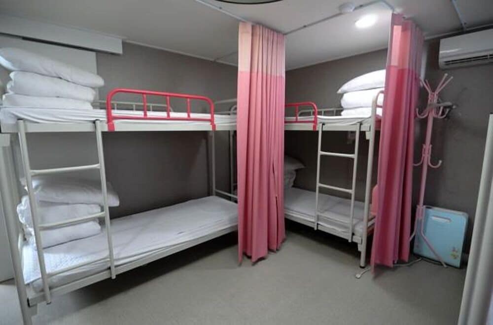 Фото Lombard House - Hostel