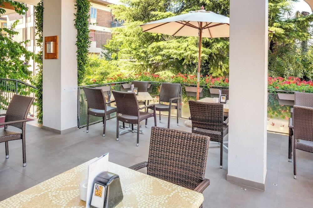 Фото Hotel Taormina