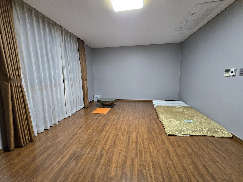 Фото Narsha Hotel