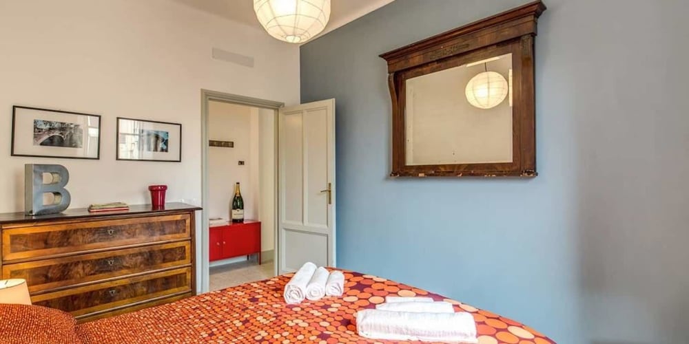 Фото Monti - Coliseum 3 bedroom apartment