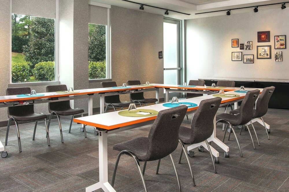 Фото Aloft Charlotte Ballantyne