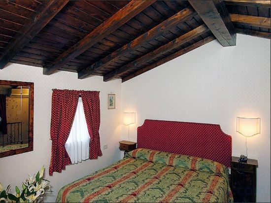 Фото Hotel San Zulian 