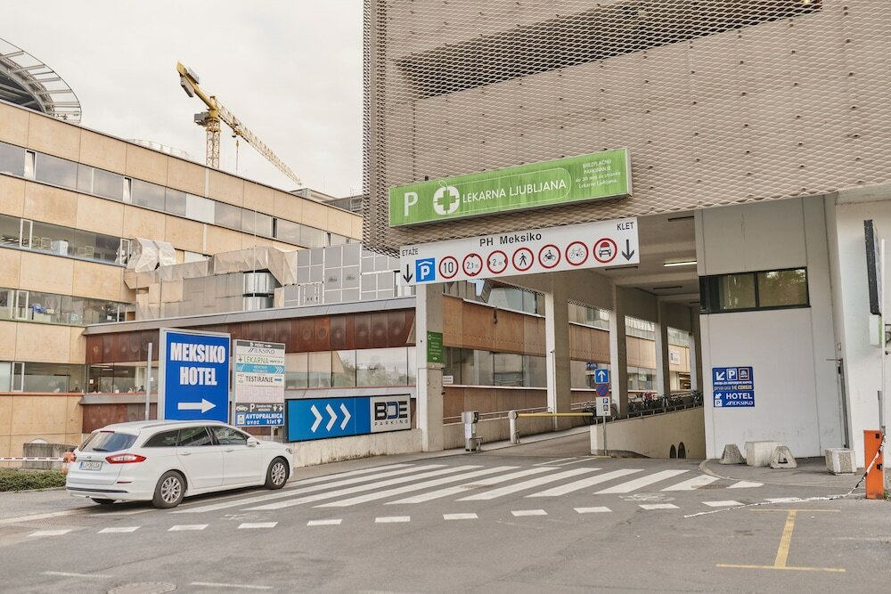 Фото Hotel Meksiko