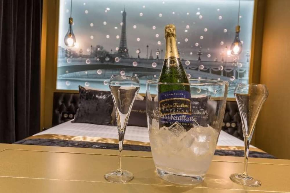 Фото Hotel Les Bulles de Paris 