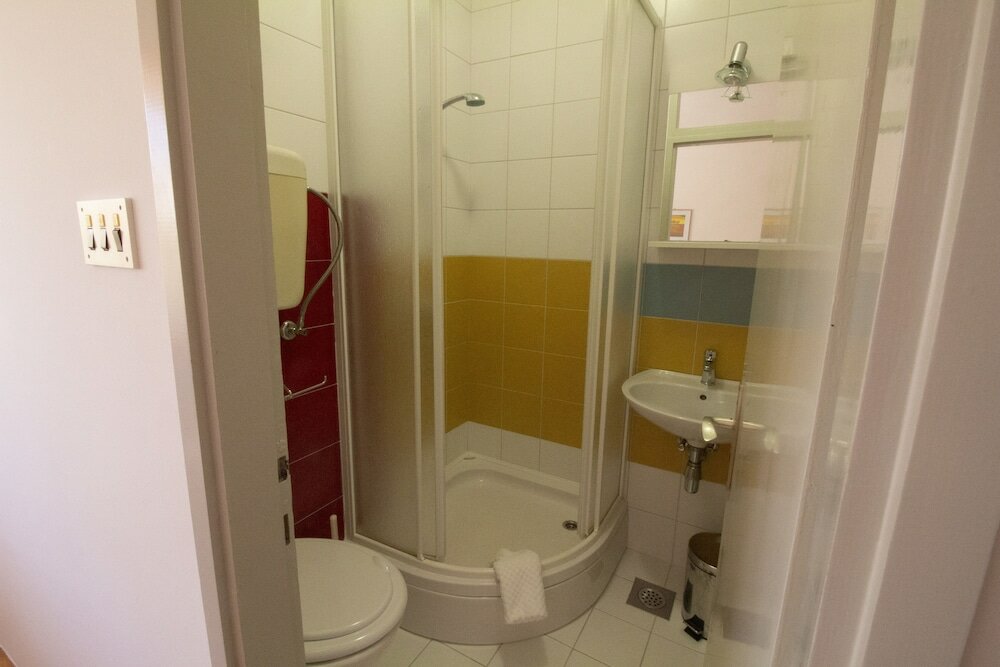 Фото Studios & Rooms Fiesta