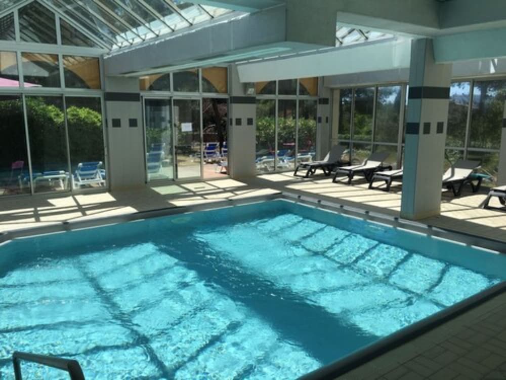 Фото Ibis Sete Balaruc Les Bains