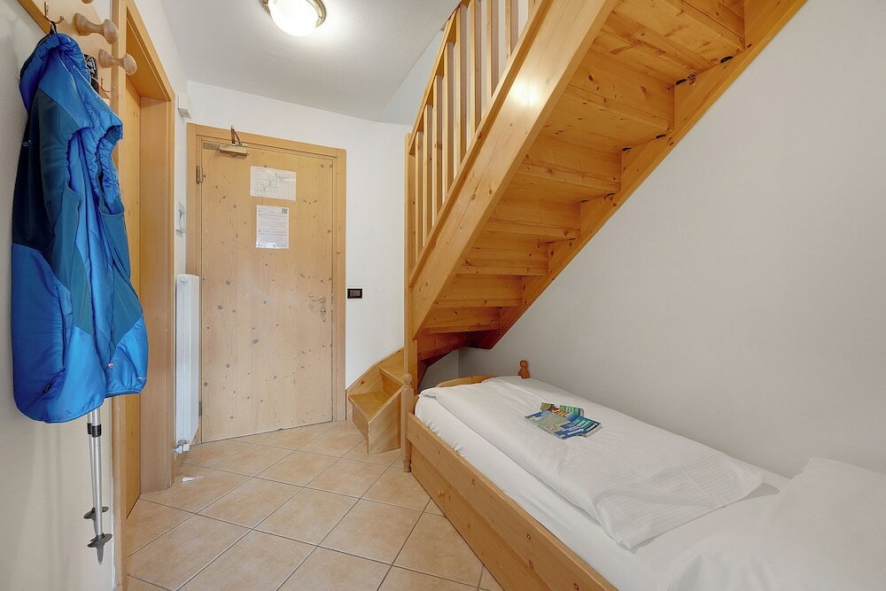 Фото Aparthotel Majestic