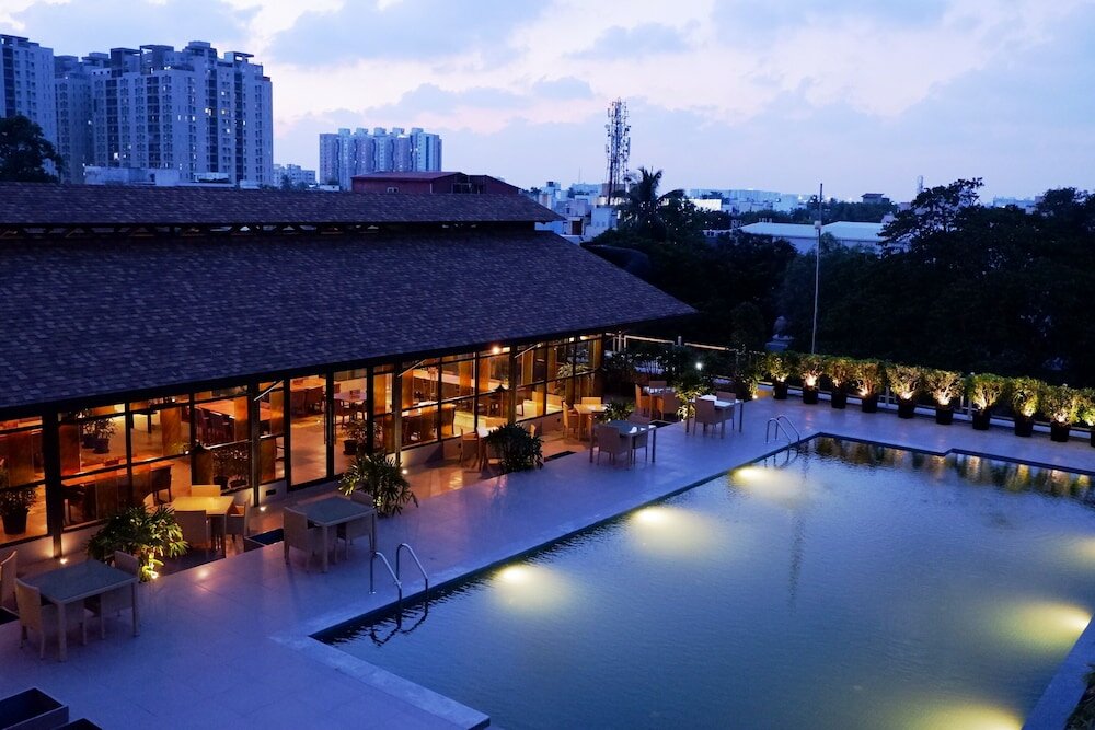 Фото отеля 2