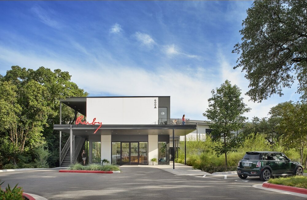 Фото The Ruby Hotel