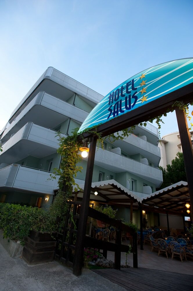 Фото Hotel Salus