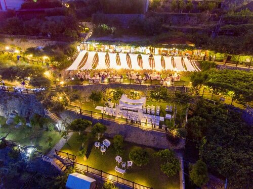 Внешний вид отеля Locanda Costa Diva в Прайано, фото 3