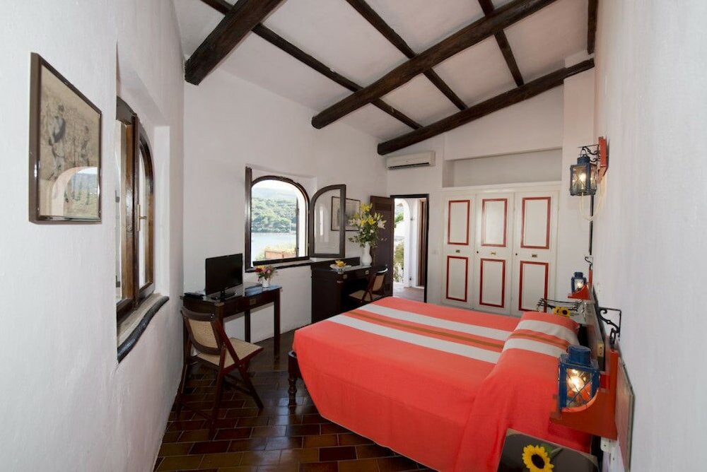 Фото Hotel Cala di Mola