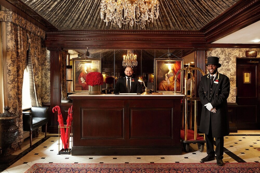 Фото The Montague On The Gardens by Red Carnation Hotel Collection