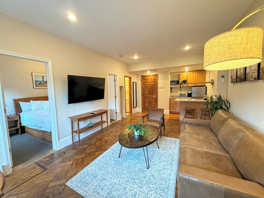 Фото Copley House