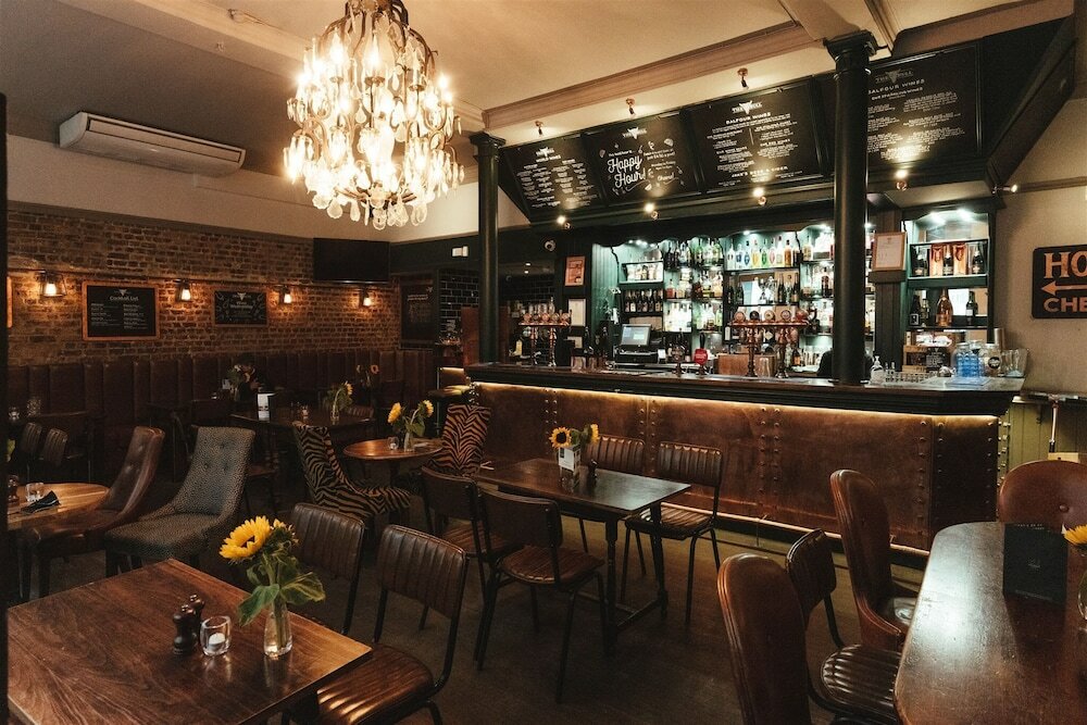 Фото The Bull and The Hide