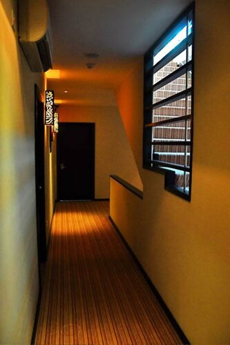 Гостиница Tat Place Hotel в Куала-Белаите