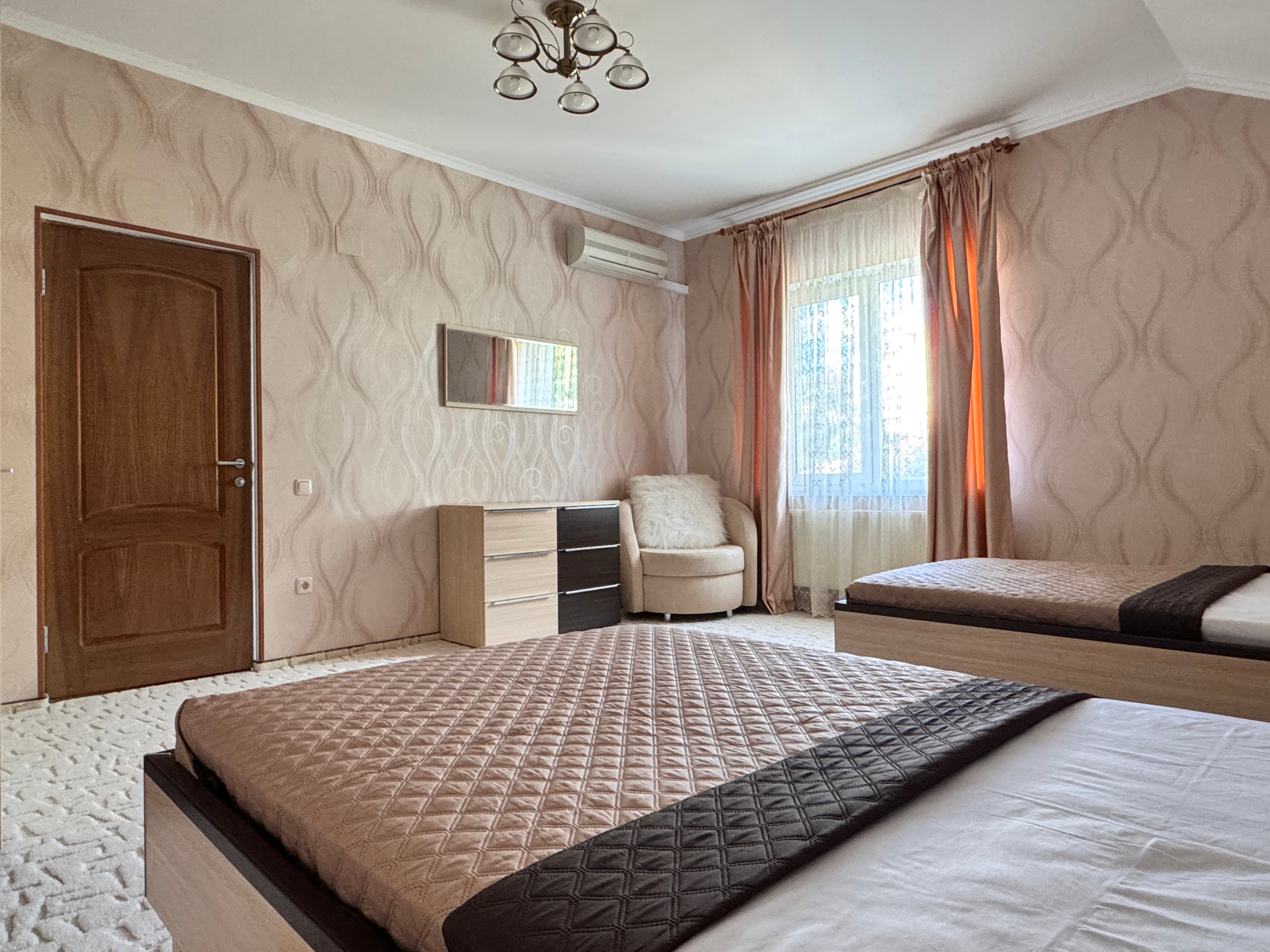 Фото Ялтинская Вилла