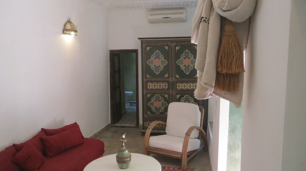 Фото Riad Maizie