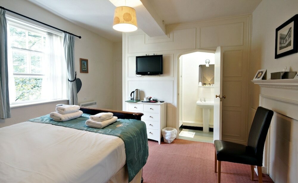 Фото Galtres Lodge Hotel