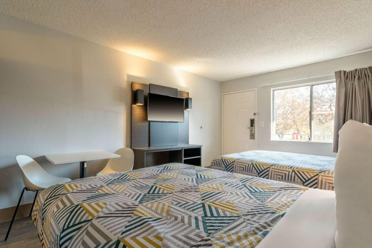 Фото Studio 6 Hayward, Ca – Silicon Valley Gateway