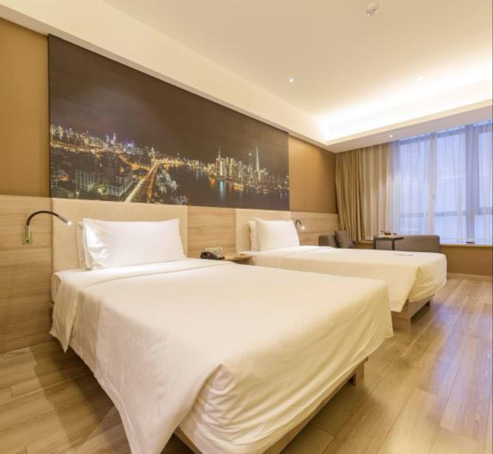 Фото Atour Hotel Shanghai Xujiahui Indoor Stadium