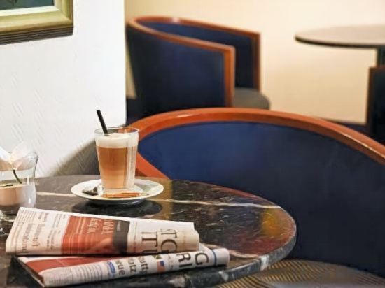 Фото IntercityHotel Erfurt