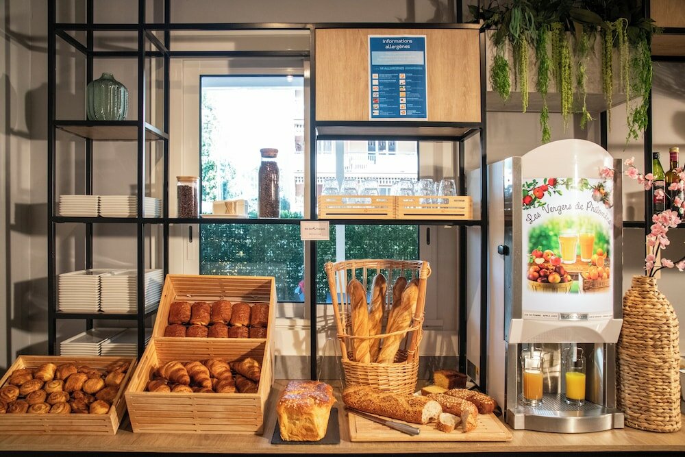 Фото Ibis Roquebrune Cap Martin Menton