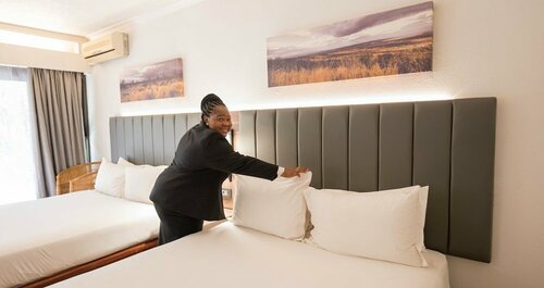 Гостиница Отель Anew Hotel Hluhluwe в Хлухлуве