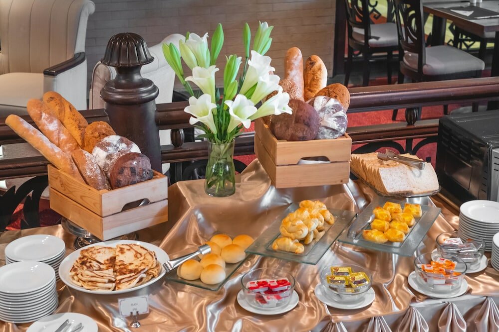 Фото Zenith Sukhumvit Hotel