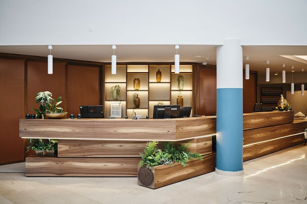 Фото Aminess Maestral Hotel