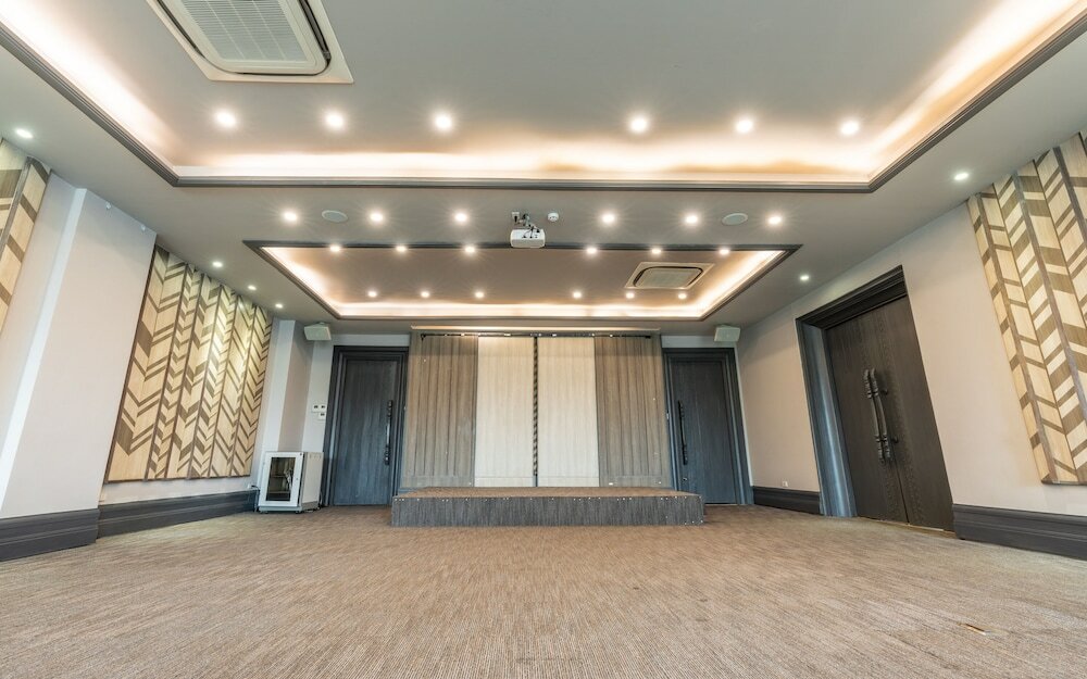 Фото Grand Hotel Vientiane