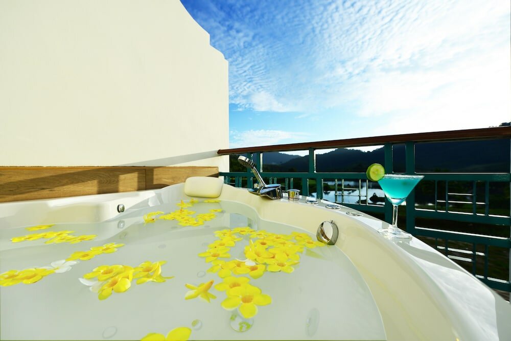 Фото Katathong Golf Resort & SPA