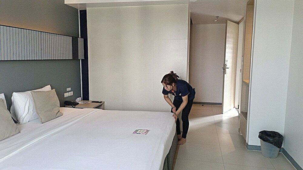 Фото The Sun Xclusive