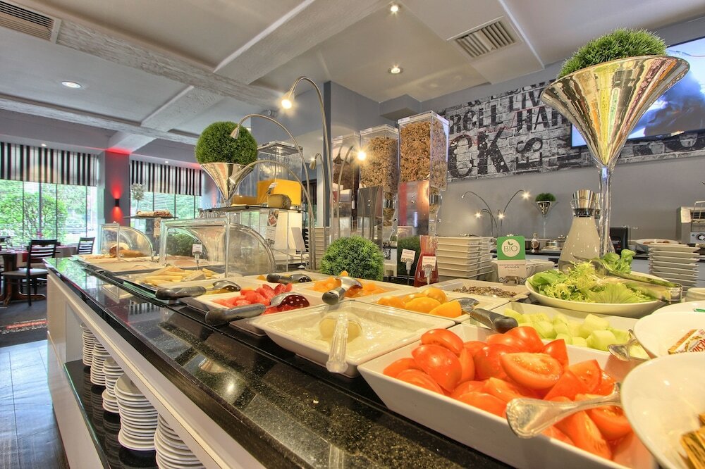 Фото Mercure Paris Velizy