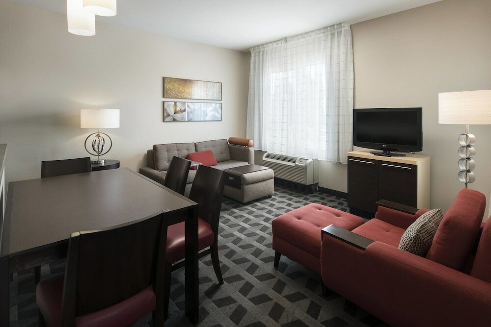 Фото TownePlace Suites by Marriott San Diego Vista