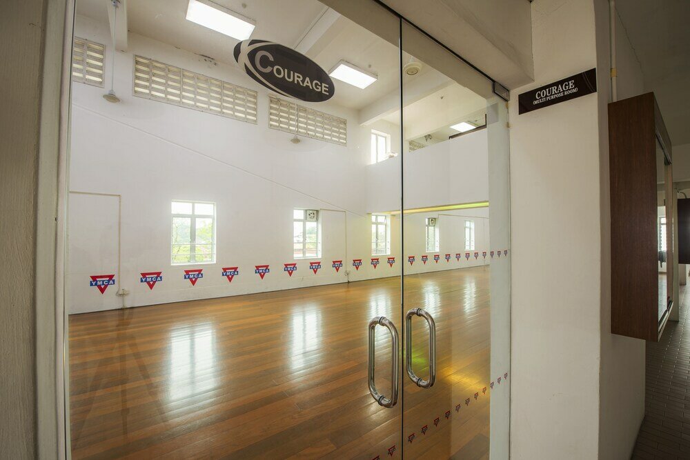 Фото Ymca International Hostel