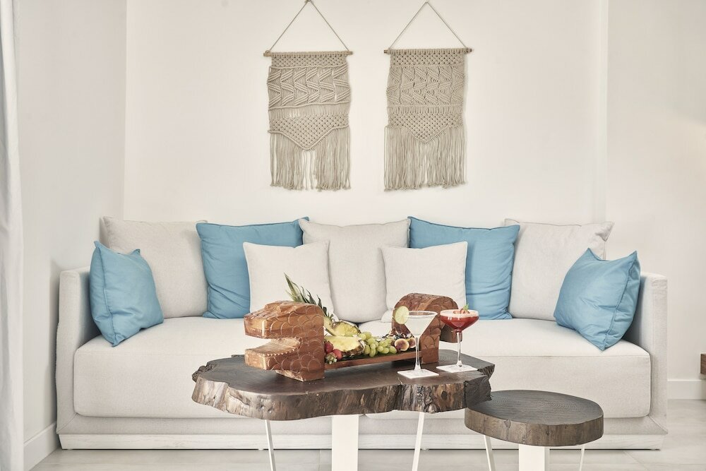 Фото Nikki Beach Resort & SPA Santorini