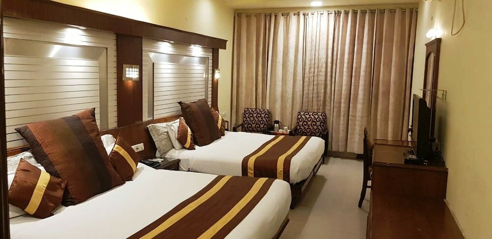 Фото Hotel Cj International