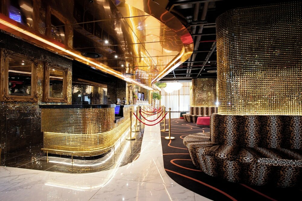 Фото Hotel Sky Cape Town