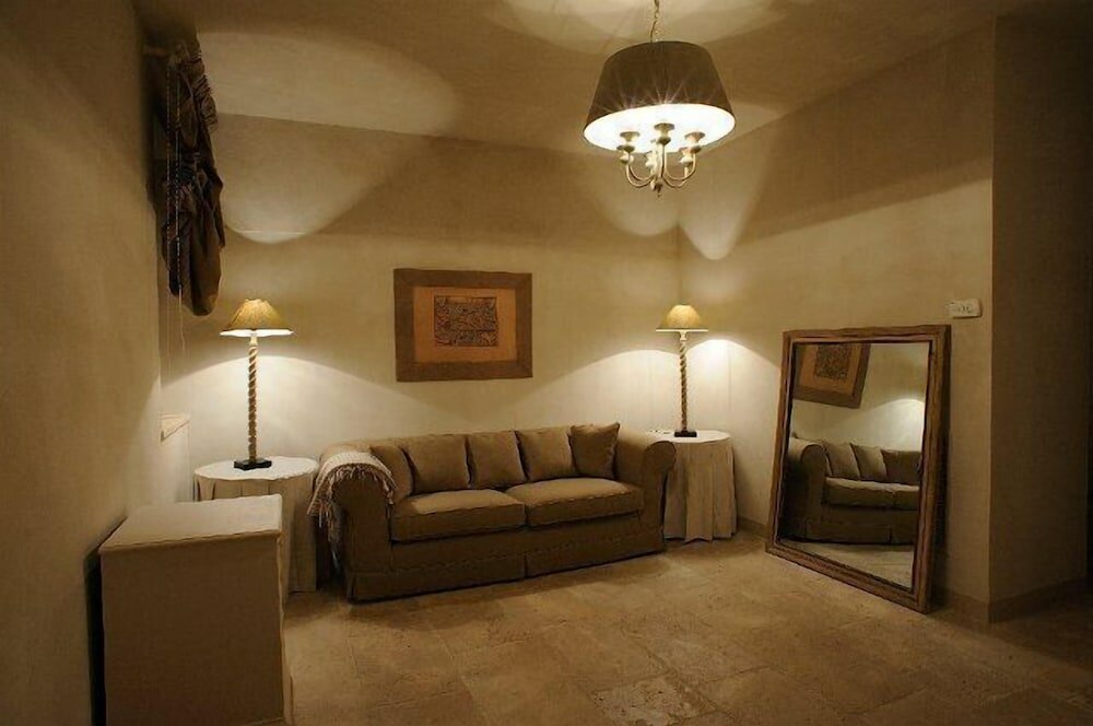 Фото Castello Camemi