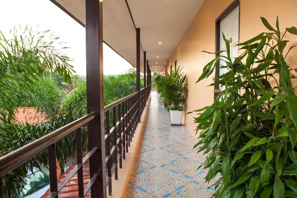 Фото Phuket Airport Inn