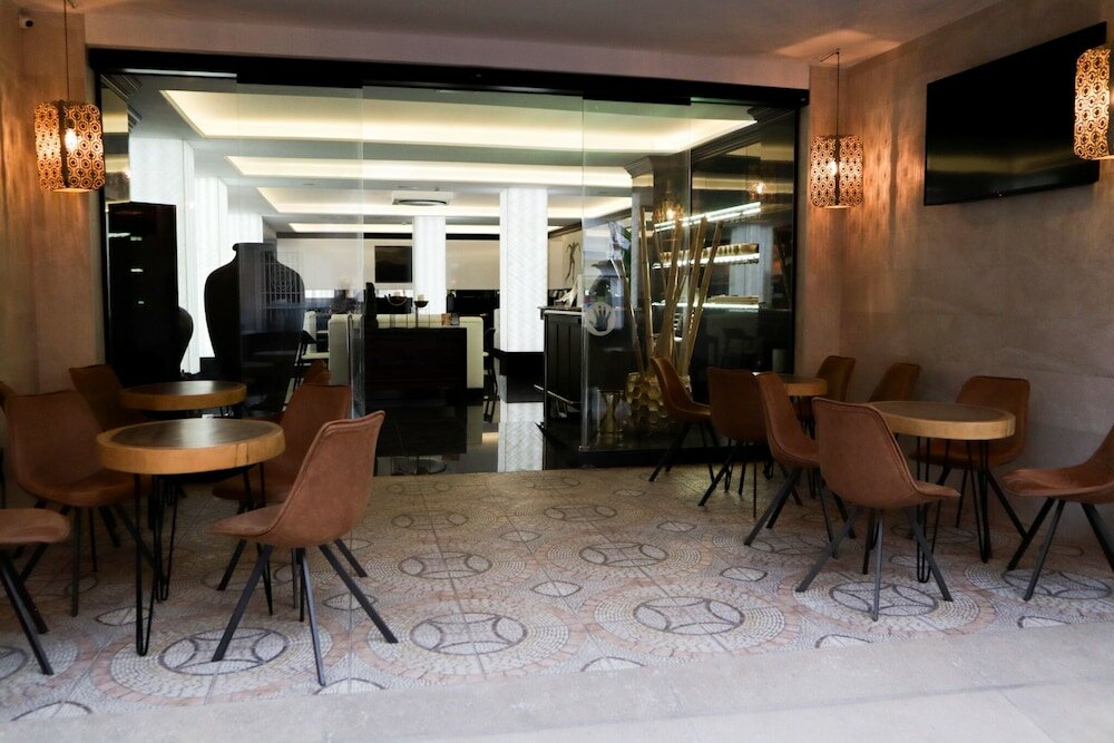 Фото Hotel Benetússer