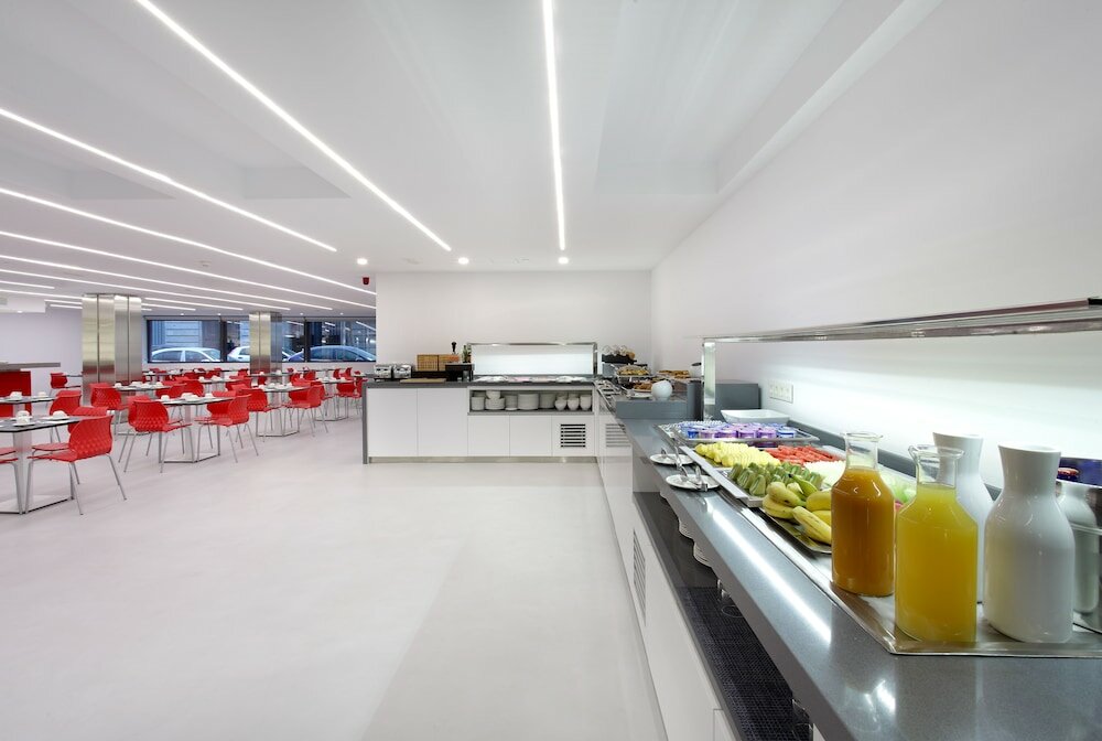 Фото Hotel Eurostars Central