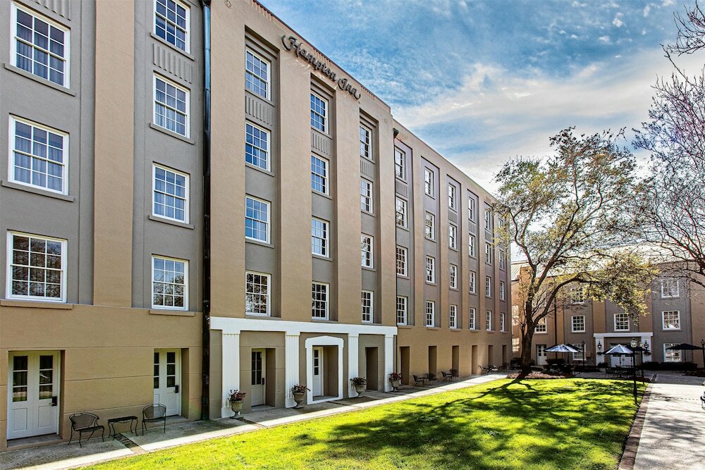 Фото Hampton Inn Charleston-Historic District