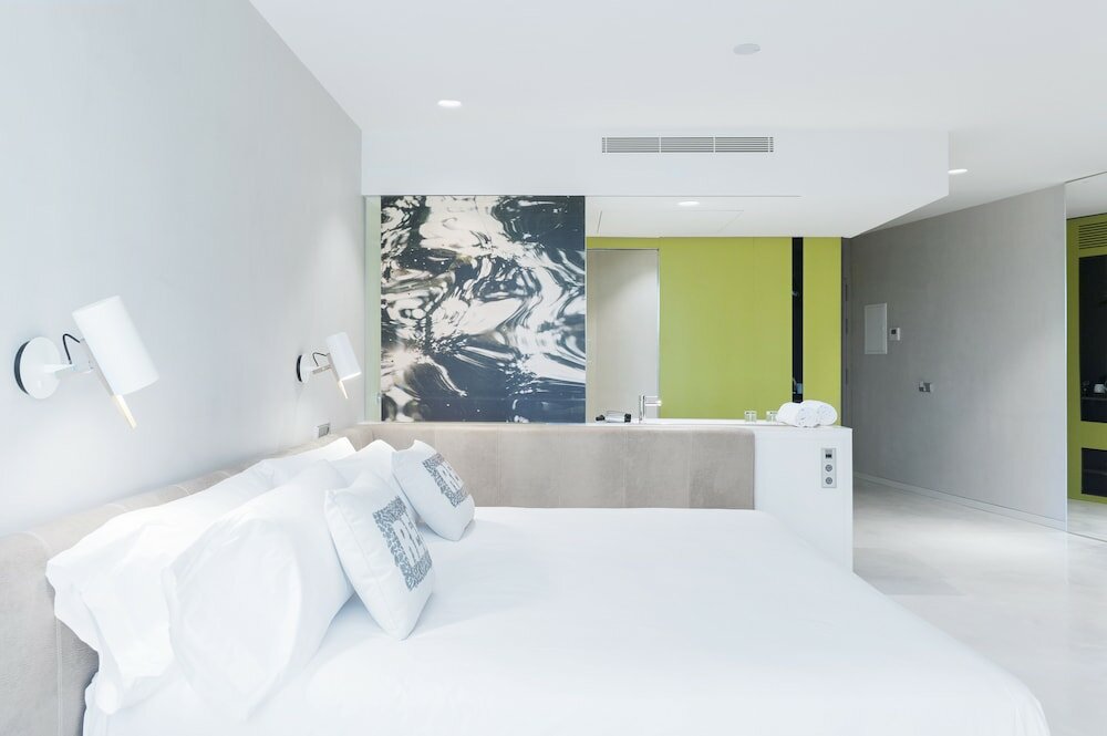 Фото Hotel Rec Barcelona - Adults only