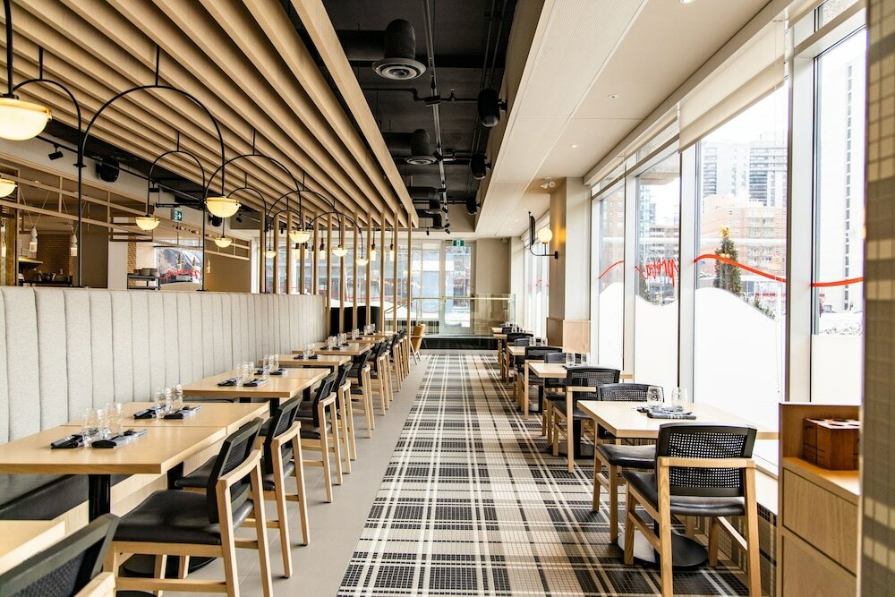 Фото Delta Hotels by Marriott Ottawa City Centre