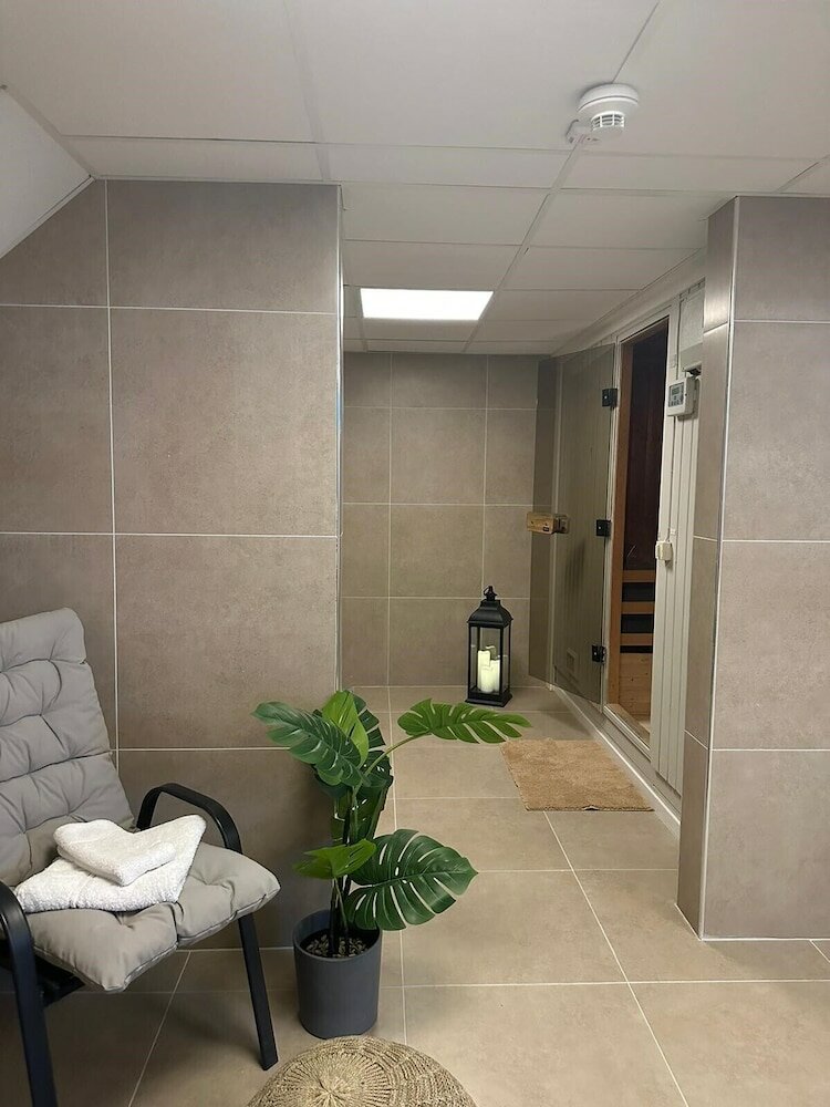 Фото Almnäs Park Hotel