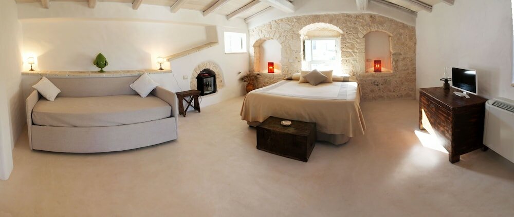 Фото Palazzo Camarda