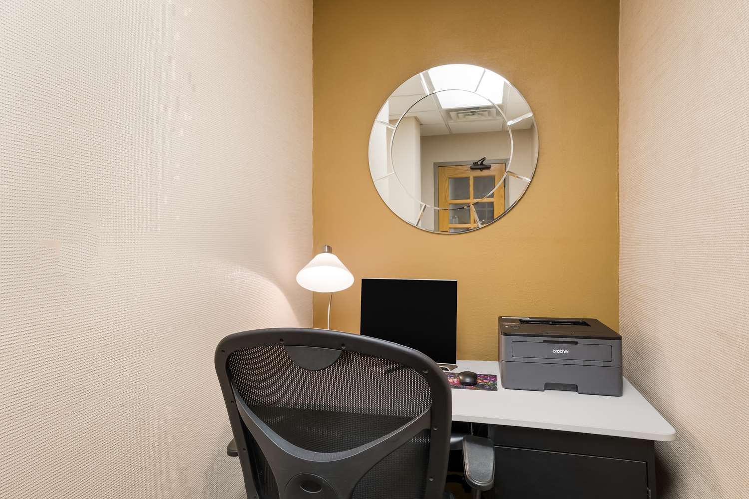 Фото Best Western Riverfront Inn